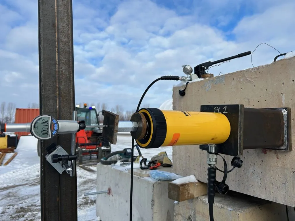 Essai de traction ASTM E488
